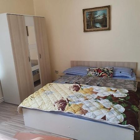 Relax Haus Hotel Vajdahunyad Kültér fotó