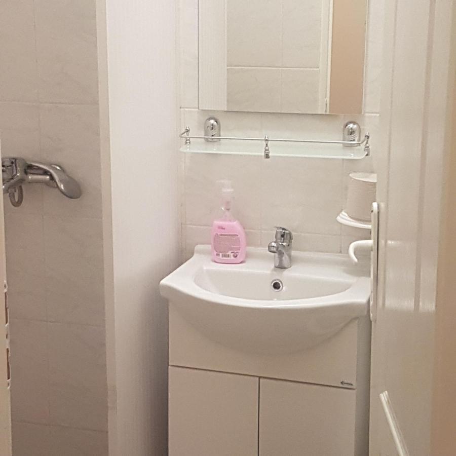Relax Haus Hotel Vajdahunyad Kültér fotó