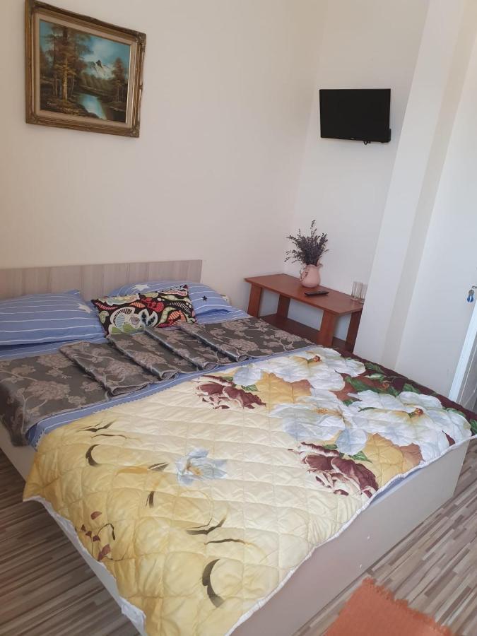 Relax Haus Hotel Vajdahunyad Kültér fotó