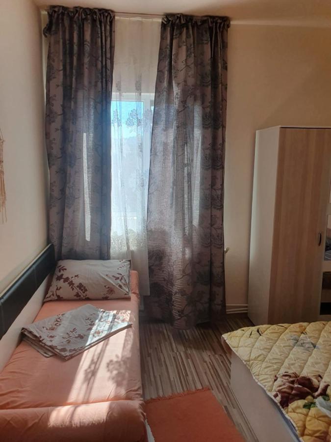 Relax Haus Hotel Vajdahunyad Kültér fotó